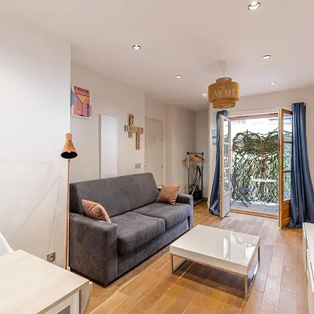 Cozy Renovated Studio - Meynadier *